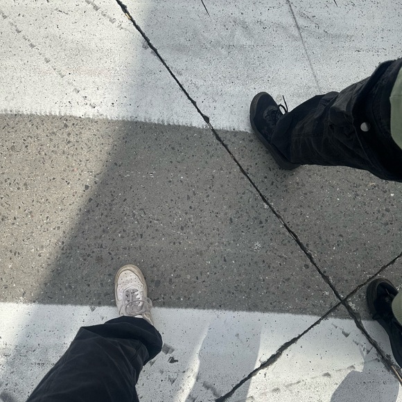 Meet your Posher, Janik - Picture 1 of 1